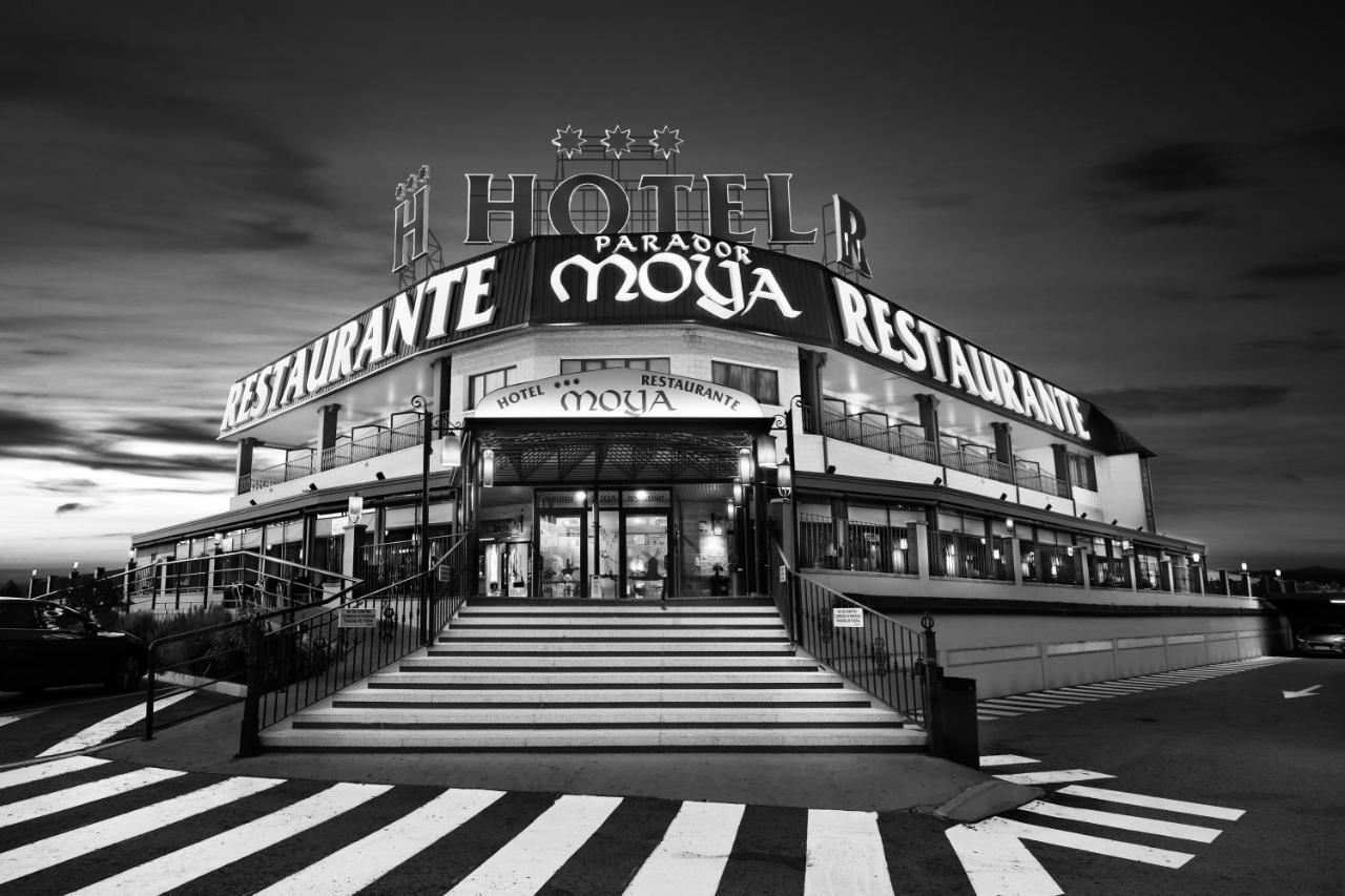 Hotel Moya Honrubia Exteriör bild